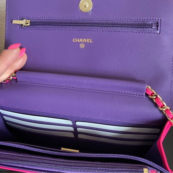 BRAND NEW CHANEL Wallet on Chain 24c - Picture 2 of 9